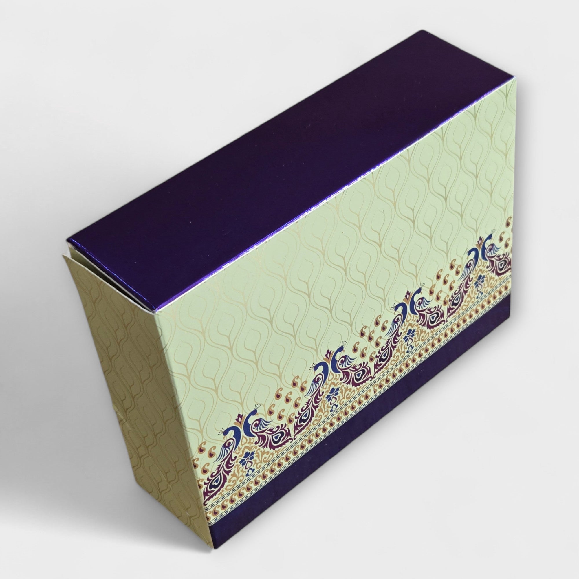 Sweet Box - Cream