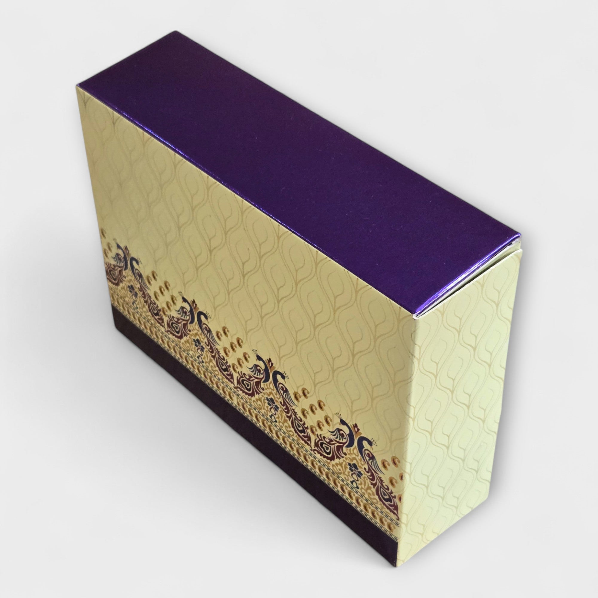 Sweet Box - Cream