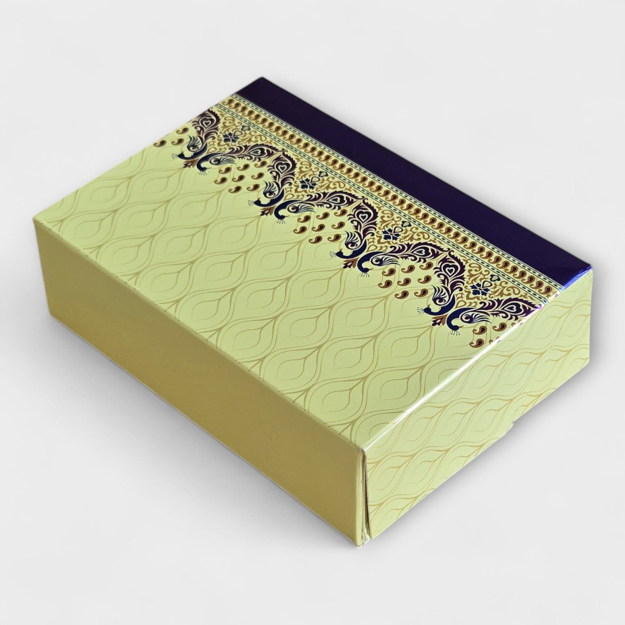Sweet Box - Cream