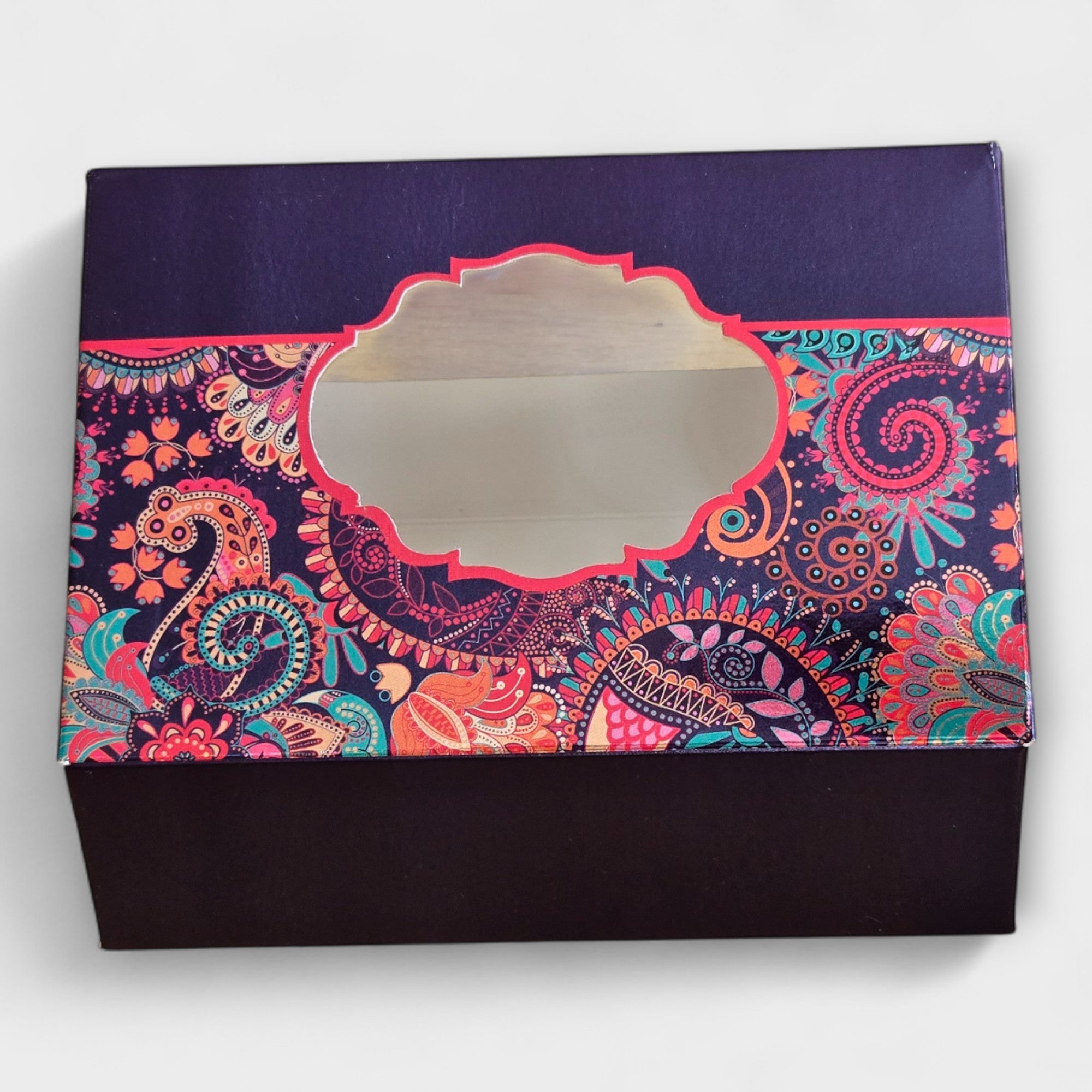 Sweet Box - Purple Window