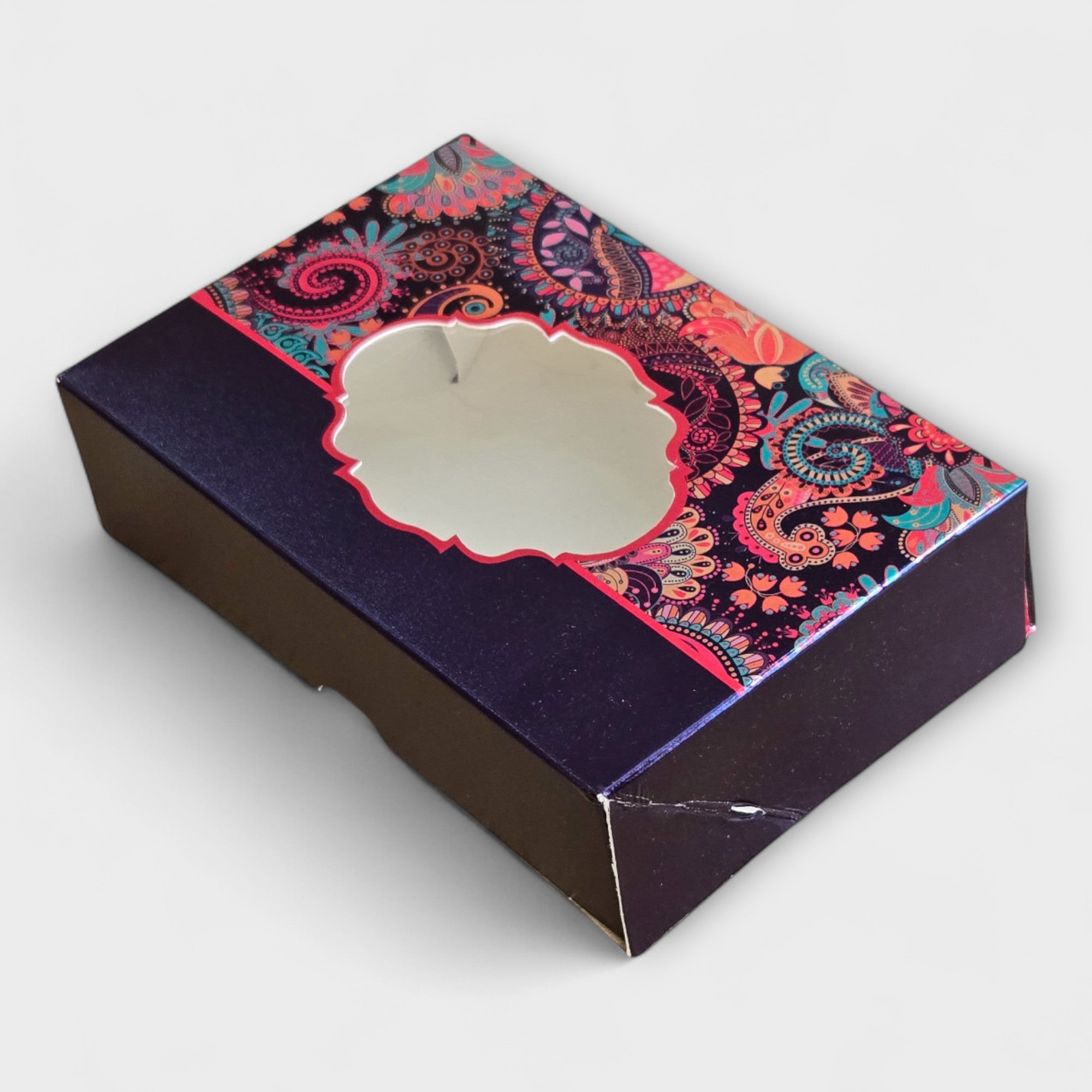 Sweet Box - Purple Window