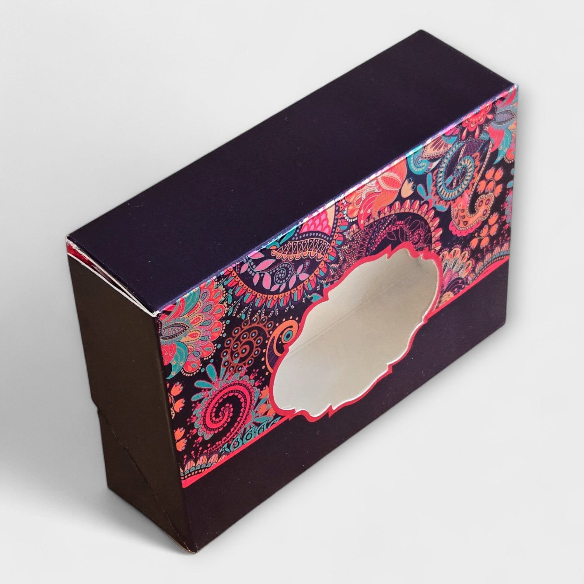 Sweet Box - Purple Window